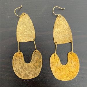 ANTHROPOLOGIE GOLD DANGLE EARRINGS